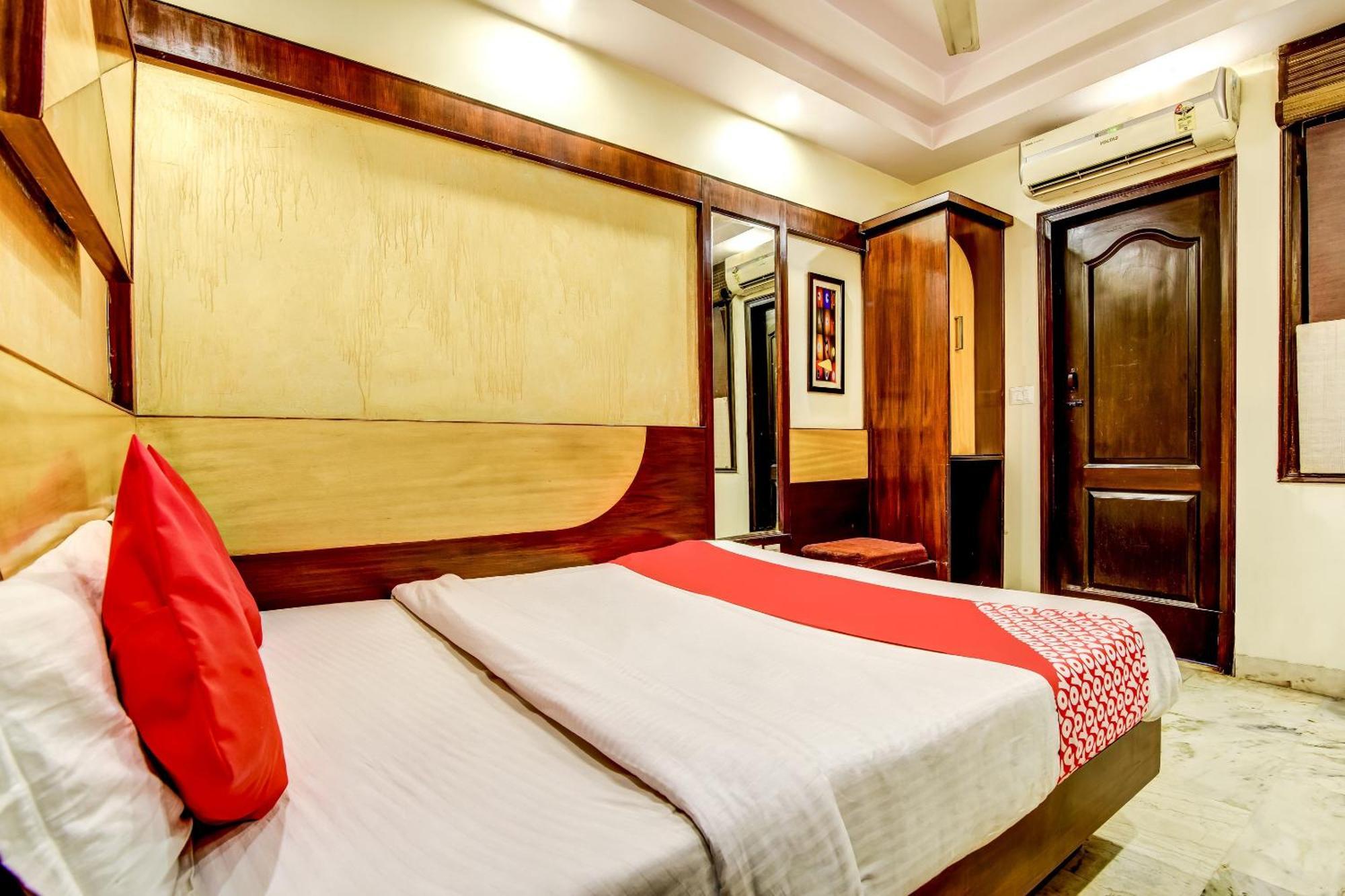 Spot Hotel New Delhi
