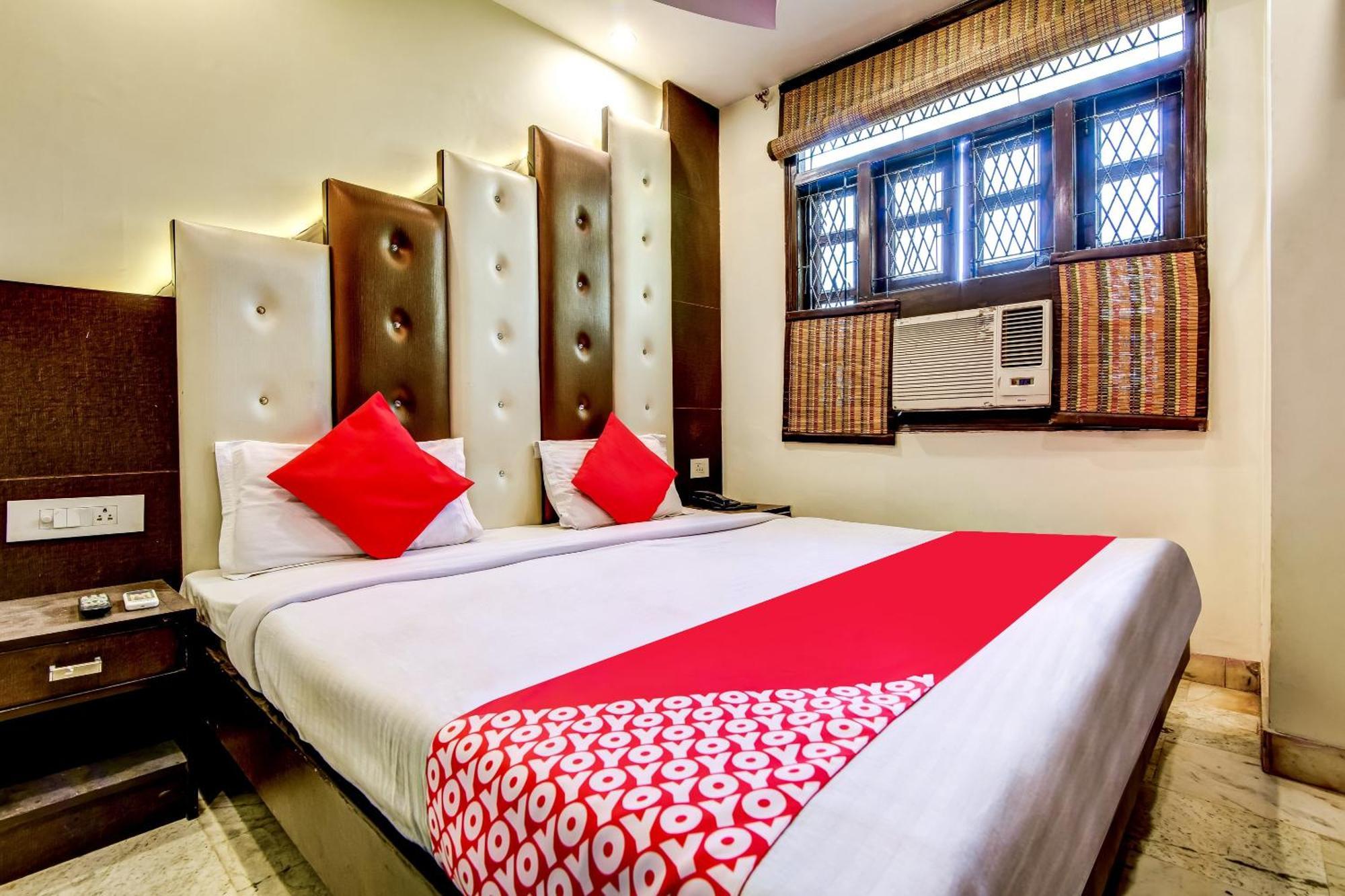 Spot Hotel 3*